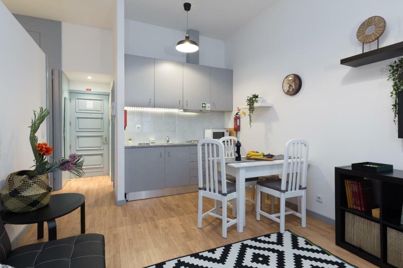 2 Comfortable Stunning Flats - Center Apartamento